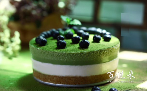 四步做抹茶慕斯,高顏值有營(yíng)養(yǎng),自己做成本低,衛(wèi)生無(wú)添加